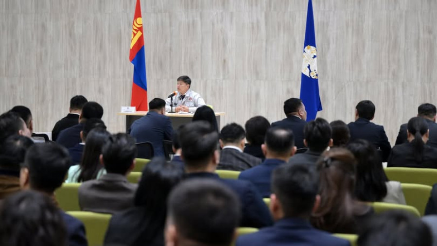 НИЙСЛЭЛИЙН УДИРДАХ АЖИЛТНУУДЫН ШУУРХАЙ ЗӨВЛӨГӨӨНИЙ ОНЦЛОХ ШИЙДВЭРҮҮД