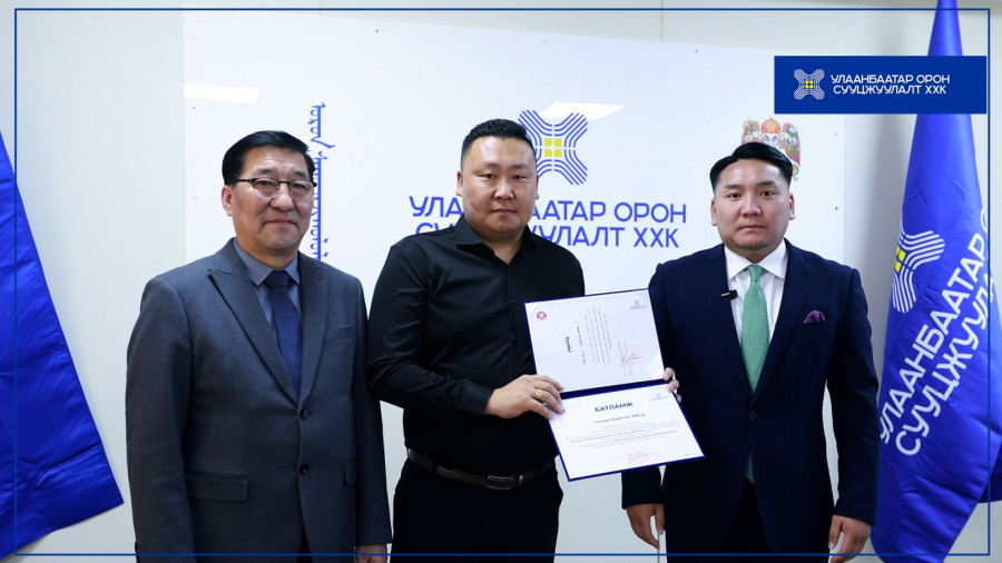 Хаврын бүтээн байгуулалтууд эхэлж байгаа эдгээр өдрүүдэд үндэсний бүтээн байгуулагч компаниудад БАТЛАМЖ гардууллаа